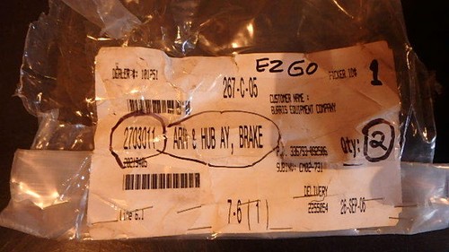 NOS NEW EZGO ARM HUB ASSY BRAKE 2703011 - Picture 3 of 3