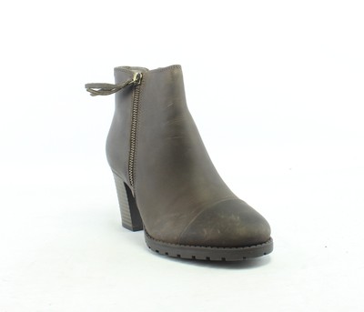 clarks women's verona peach fashion boot