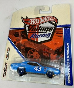 Hot Wheels Vintage Racing Series Richard Petty's 71 Plymouth GTX Real Riders NEW | eBay