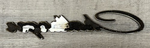 VINTAGE 1970'S METAL DODGE CHALLENGER EMBLEM BADGE ORNAMENT 3444938 - Foto 2 di 3