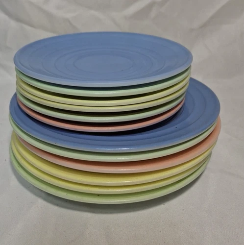 12 pc Vtg Hazel Atlas Moderntone Platonite Pastel 5.75 & 7" Dessert Plate Saucer