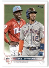 2022 Topps #98 NL East Division Smiles