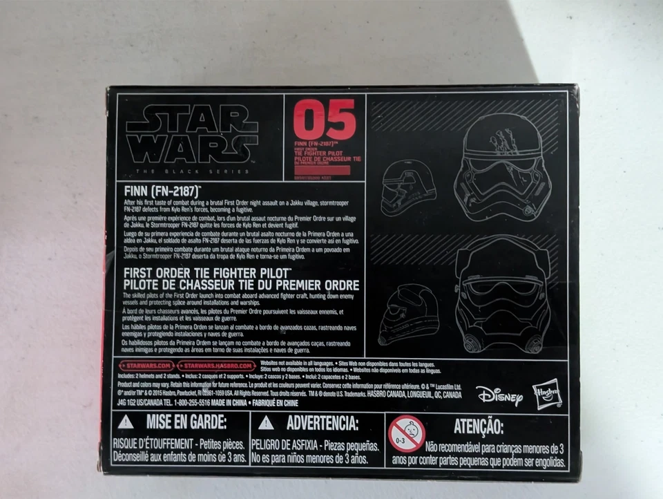 Paquete de 2 cascos de titanio Star Wars Black Series Finn FN-2187 y piloto de combate Tie Foto 3 de 4