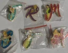 Disney  PRINCESS Tiana Jasmie  Cinderella MULAN Aurora Rapunzel  Letters