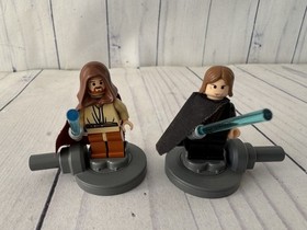 Lego #7257 ~ Star Wars Ultimate Lightsaber Duel ~ Complete w/ Both Minifigs