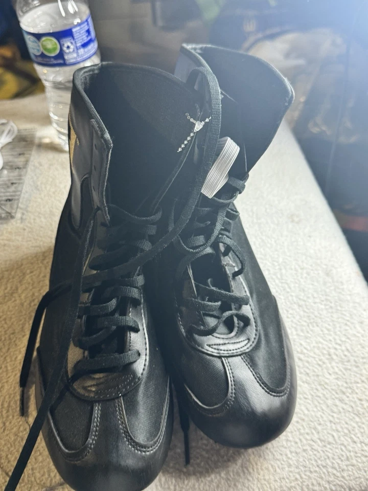 Men’s Black Title Boxing Shoes Size 5 Brand New - Image 2 of 4