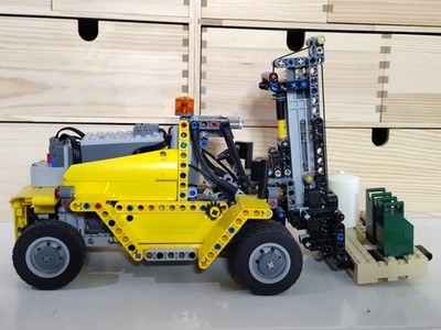 LEGO Technic 42079 Schwerlast-Gabelstapler RC MOC