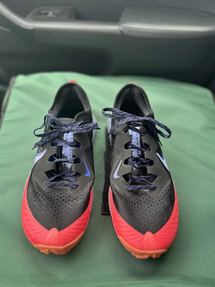 Nike Air Zoom Terra Kiger 8 Trail Women's Hiking Shoes Orange/Blue, Size 10 - Image 2 of 4