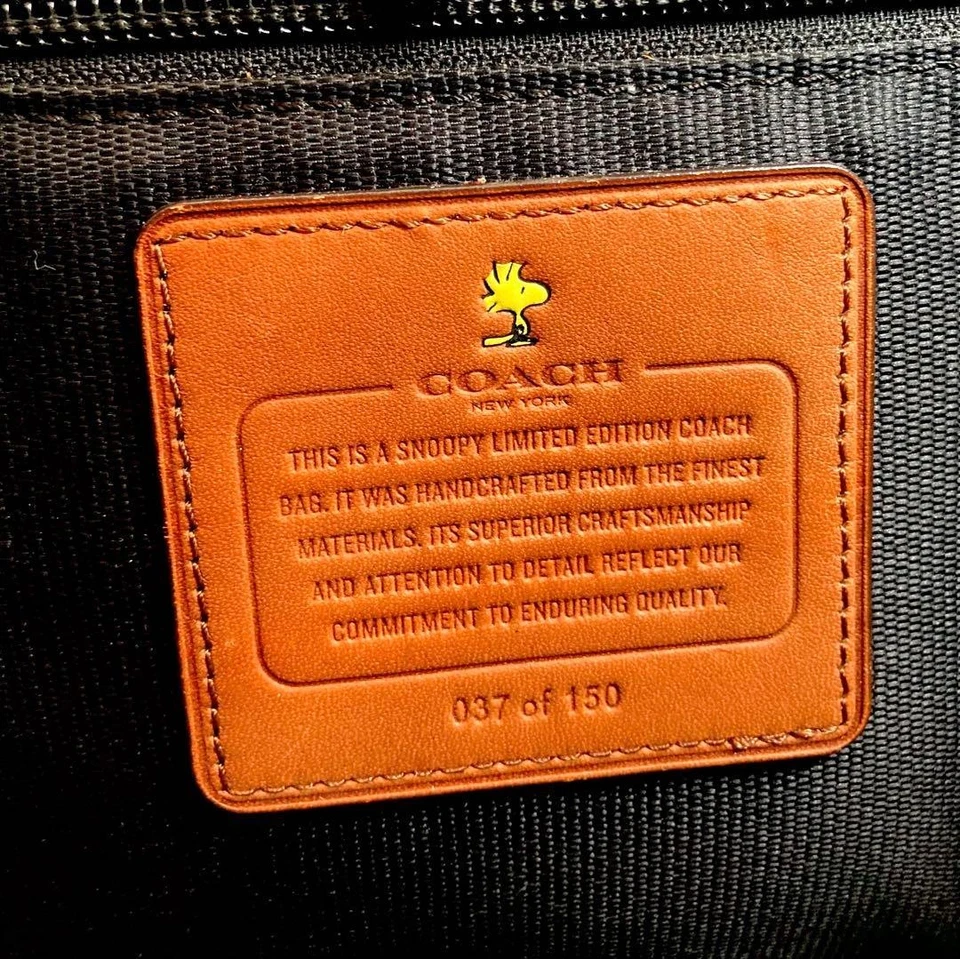 COACH x PEANUTS Snoopy Woodstock Tote Bag White Leather Limited Edition Used - Image 4 of 4