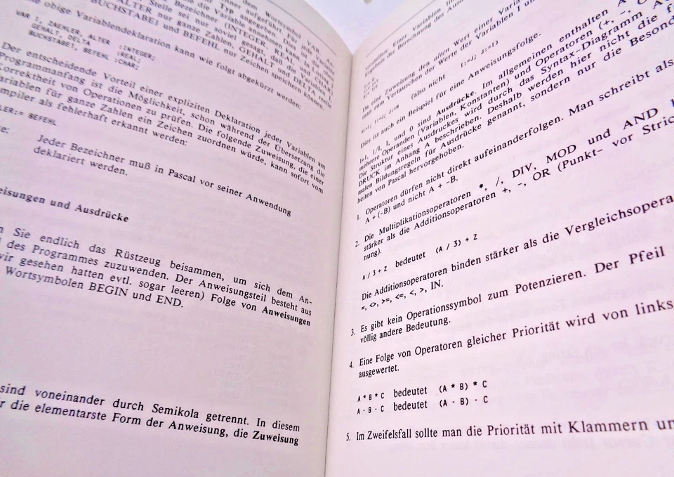 COMMODORE 64/128 -- PASCAL MIT DEM C64 (MARKT & TECHNIK - BUCH) #2DE - Bild 4 von 4