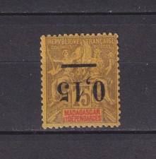 MADAGASCAR    N°  54 a   . SURCHARGE   RENVERSEE     NEUF     *  .   SUPERBE   .