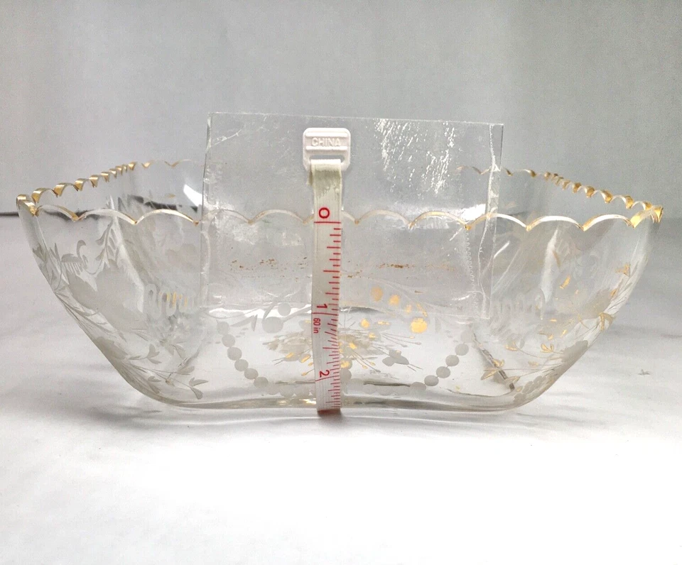 Antique Glass Bowl 19th Century Square Glass Bowl Scalloped Rim, c.1800s - Image 4 of 4