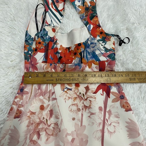 Karen Millen Womens Size 6 Floral Print Pencil Dress White Red Blue Open Back - Picture 7 of 12