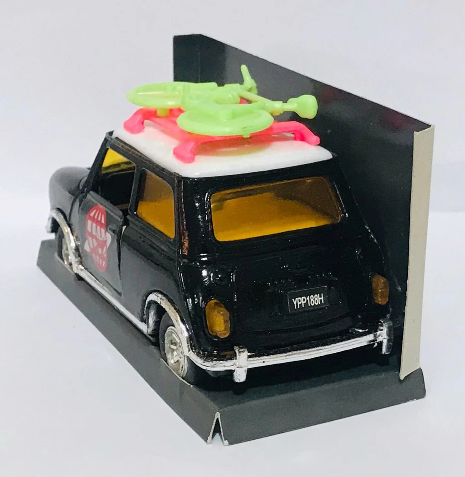 VINTAGE TAI CHEONG TOYS WEEKEND MINI COOPER 1:32 DIE-CAST METAL NEW IN BOX RARE - Image 4 of 4