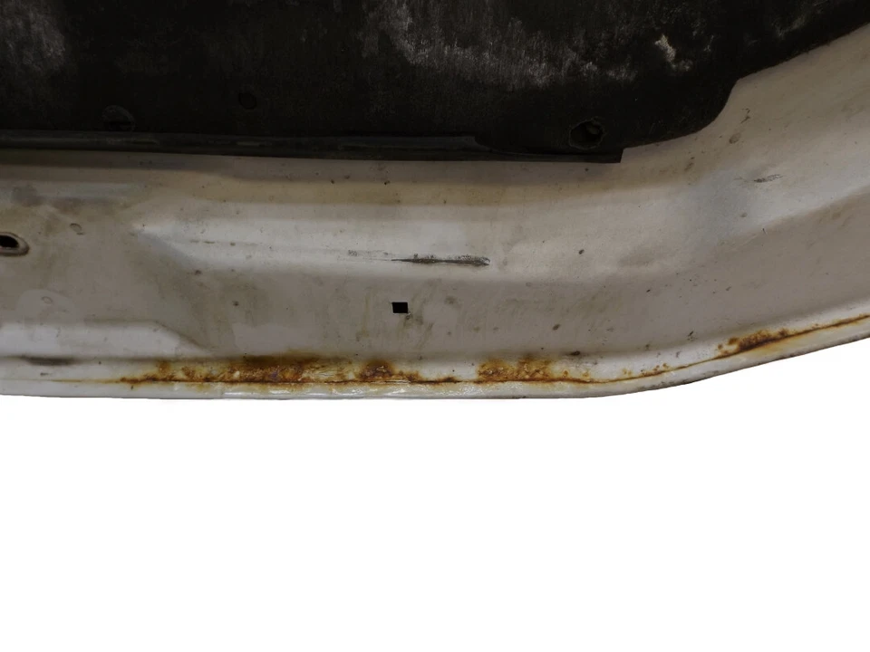 2002-2009 Chevrolet Trailblazer Front Hood Panel Used OEM 12478013 - Image 3 of 4