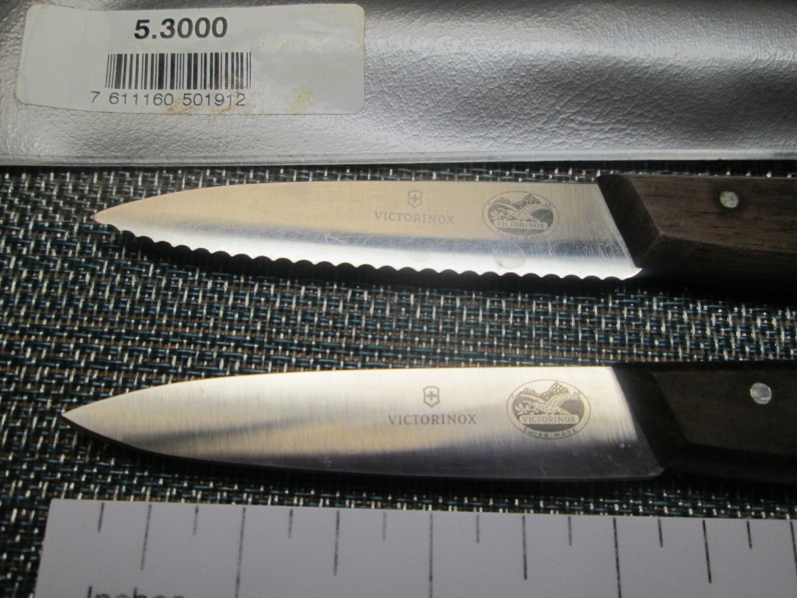 NEW Two Wood Handled Victorinox Stainless Steel Tomato & Paring Knife