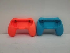 2 Nintendo Switch Joy-Con Comfort Controller Grip Blue Red Plastic