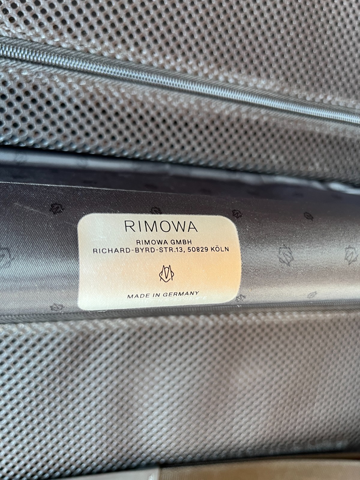 RIMOWA x Air Jordan”, “Aluminum Cabin / Carry-On”, and “Pre-Owned thumbnail 2