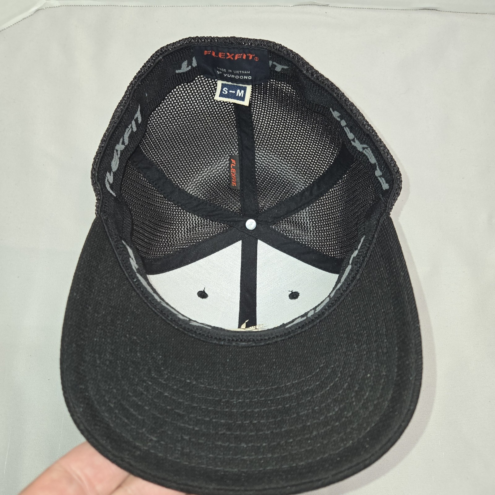 Picture 5 of 6