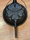 Antique Griswold #18 Heart Star Cast Iron Waffle Iron Tall Base 919/920