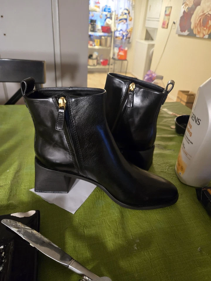 Tory Burch Women's Leather Boots - Image 3 of 3