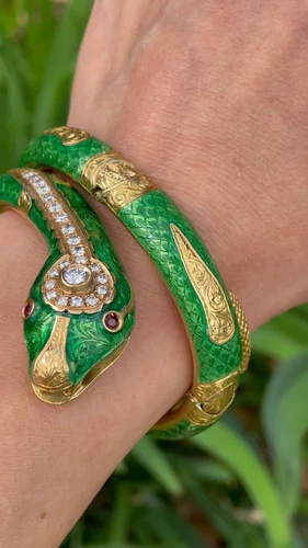 Pulsera Rubí Diamante Diamante Serpiente Esmalte Francés De Colección Oro Amarillo 18K - Vídeo 1 de 1