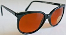 NWT True Vintage Cat's eyes 70's fashion style w/True Blue Blocker sunglasses