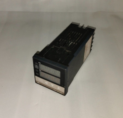 RKC REX-C100 REXC100 C100F02-V*CK-Z-140CC Digital Temperature Controller