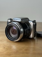 Olympus SP-800UZ 14MP 30X Zoom Digital Camera Gold (No Charger)