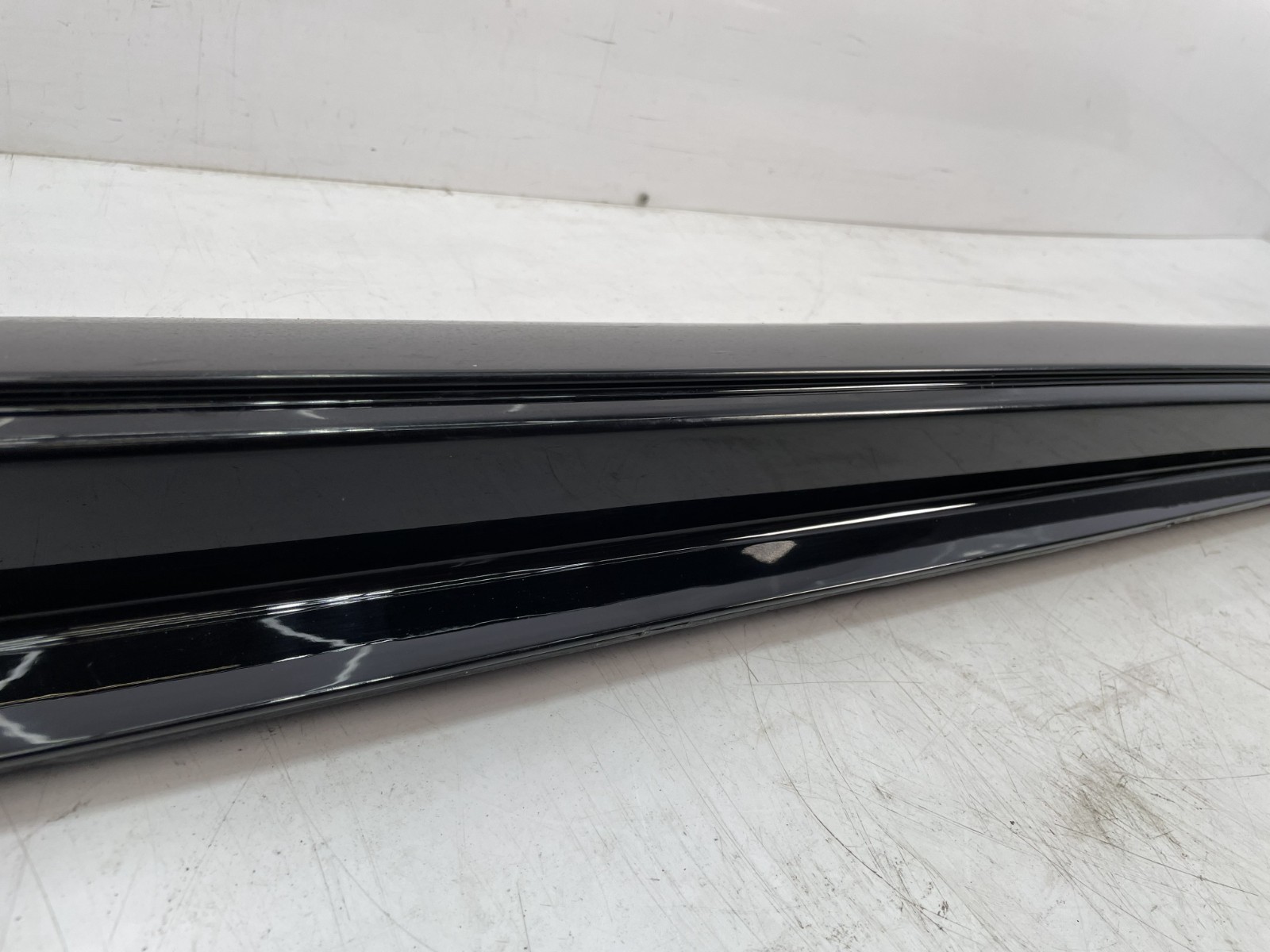 ✅ 12-17 OEM Bentley Continental GT Right Passenger Skirt Rocker Panel Shell