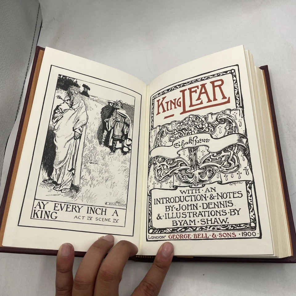 The Easton Press — KING LEAR by WILLIAM SHAKESPEARE - Image 4 of 4