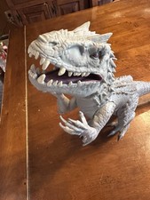 Hasbro Jurassic World JW Indominus Rex Dinosaur Electronic Roar Light Up