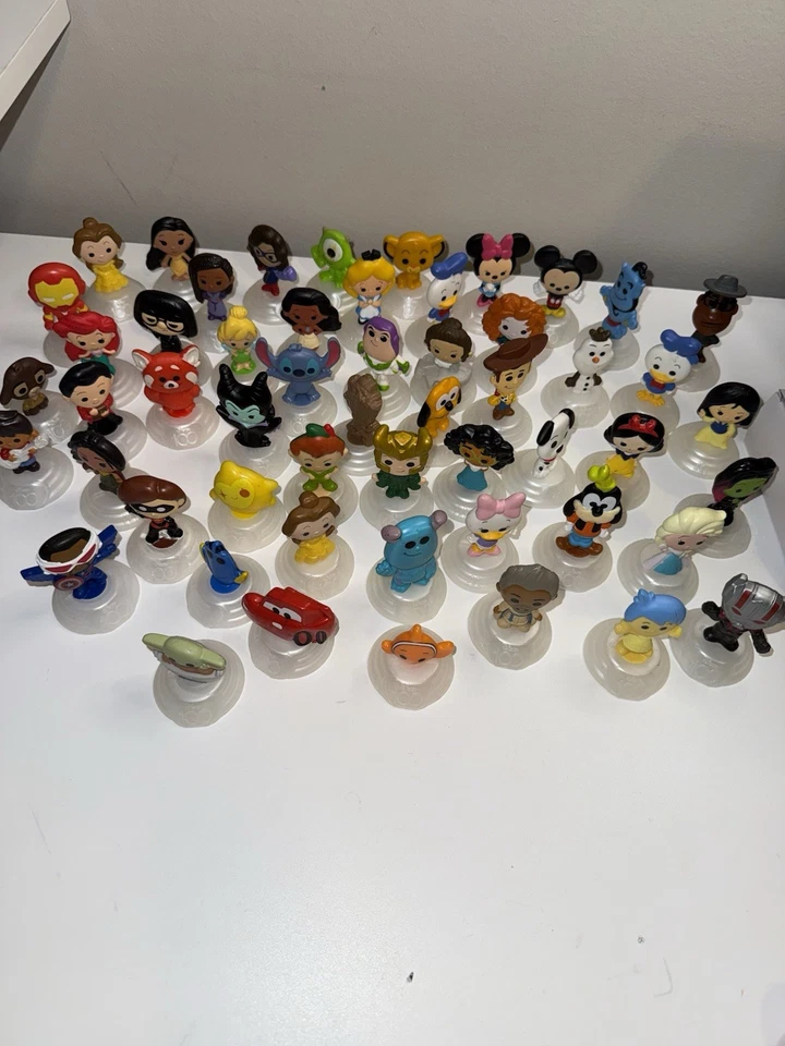 Lote Figuras Happy Meal Disney 100 Aniversario McDonald's 2023 Foto 2 de 2