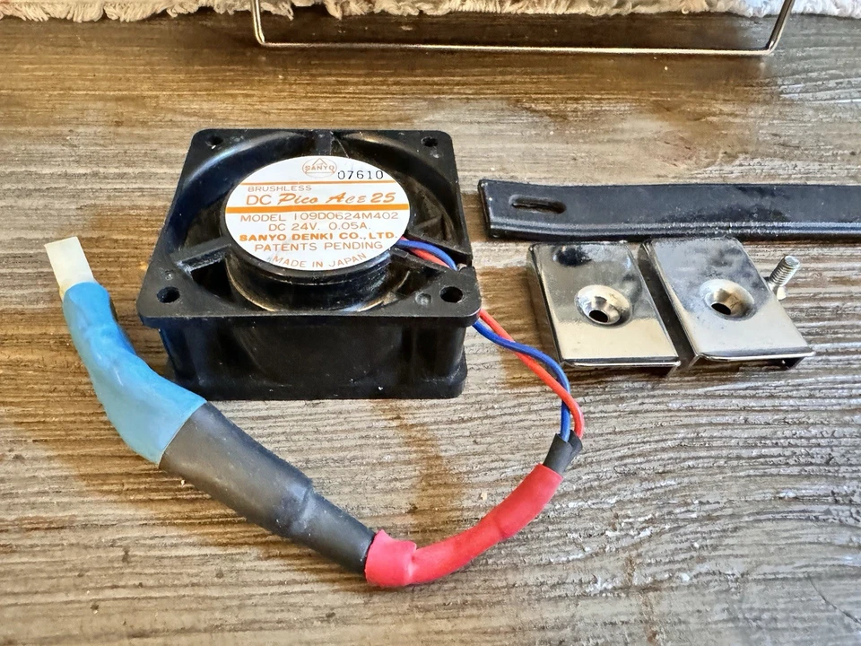 Icom IC-R71A ricevitore onde corte AM SSB CW radio CLASSIC DX MACHINE senza suono vintage - Immagine 3 di 4