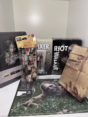 The Walking Dead Walker & Zombie Lot. 6 Pc Lot. New. SEE DETAILS BELOW.