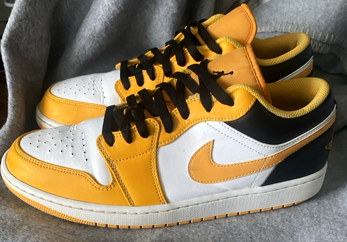 Air Jordan taxi low ones Just Dropped // Air Jordan 1 Low “Taxi” | House of Heat° main image 2