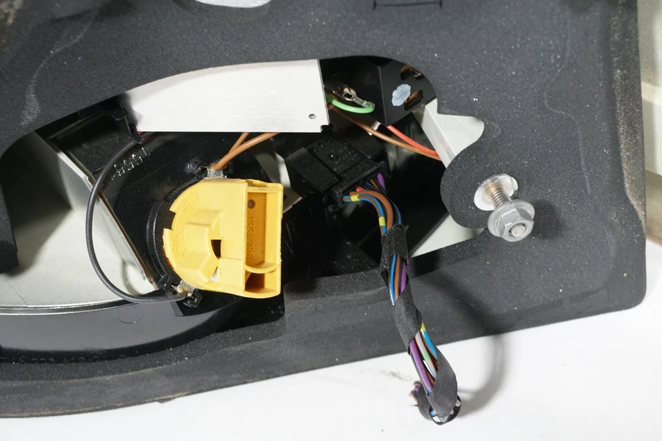 02 03 04 05 BMW 745i E65 E66 задний фонарь левая сторона водителя 7164739 OEM - Изображение 4 из 4