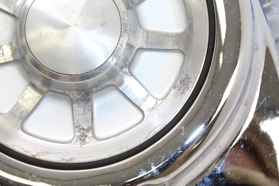 Cubierta de piñón del motor Yamaha Road Star Xv1700a 2005 Foto 3 de 4