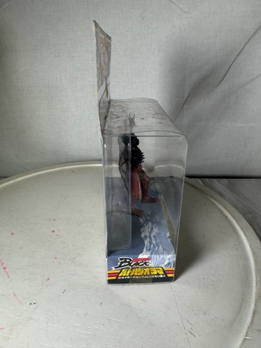 Bandai Battle Diorama 1988 negro Kamen Black Raider Punch vs Bat Monster - Imagen 3 de 6