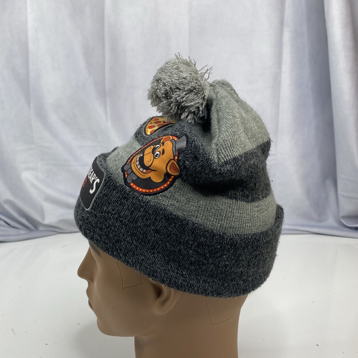 Five Nights at Freddy's knitted youth hat beanie (Freddy Fazbear's