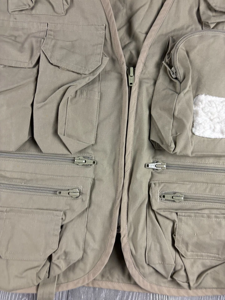 Pro Style - Fishing Hunting Outdoor Vest - Tan - Size Large - Image 2 of 4