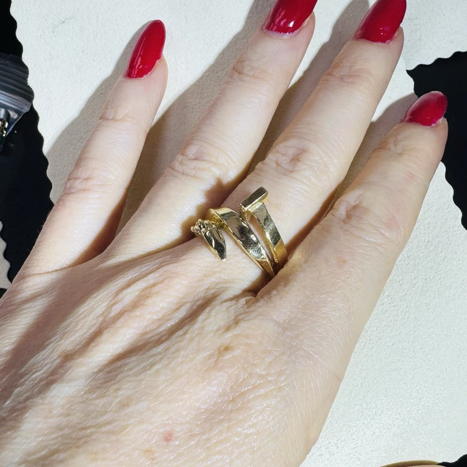 Solid 14K Yellow Gold Abstract Chain Nail Wrap Ring Size 7.25 - Image 2 of 4