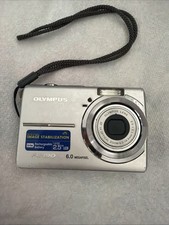 Olympus FE-190 Digital Camera 6 MP 3x Zoom Battery, Cables  Manual, Charger Box