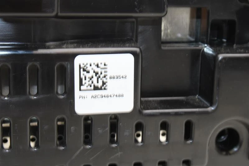 CLUSTER VELOCÍMETRO MERCEDES-BENZ C250 C300 C350 C63 2015 15 2059000716 1356634 Foto 4 de 4