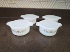 Set of 4 Vintage Pyr-O-Rey Dynaware Casserole Dishes w/ Lid Milk Glass Daisies