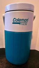 Vintage COLEMAN POLYLITE Aqua 1/2 GALLON Thermos 5590 Water Jug Cooler