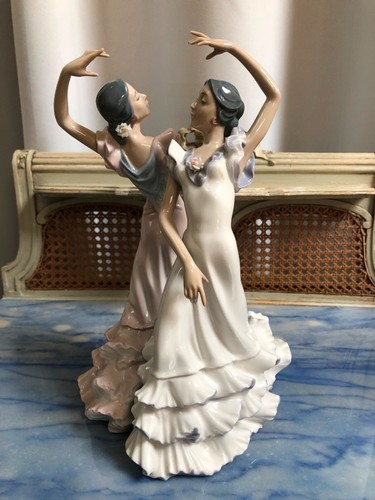 LLADRO FLAMINGO DANCERS 10.5" X 5" X 6" BROKEN PINKY - Picture 2 of 10