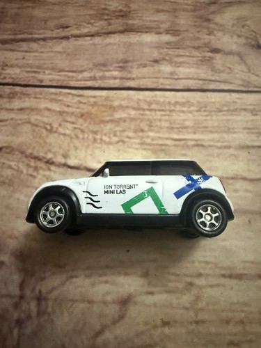 Ion Torrent Promotional Mini Cooper Diecast 1:64 Welly - Picture 5 of 7