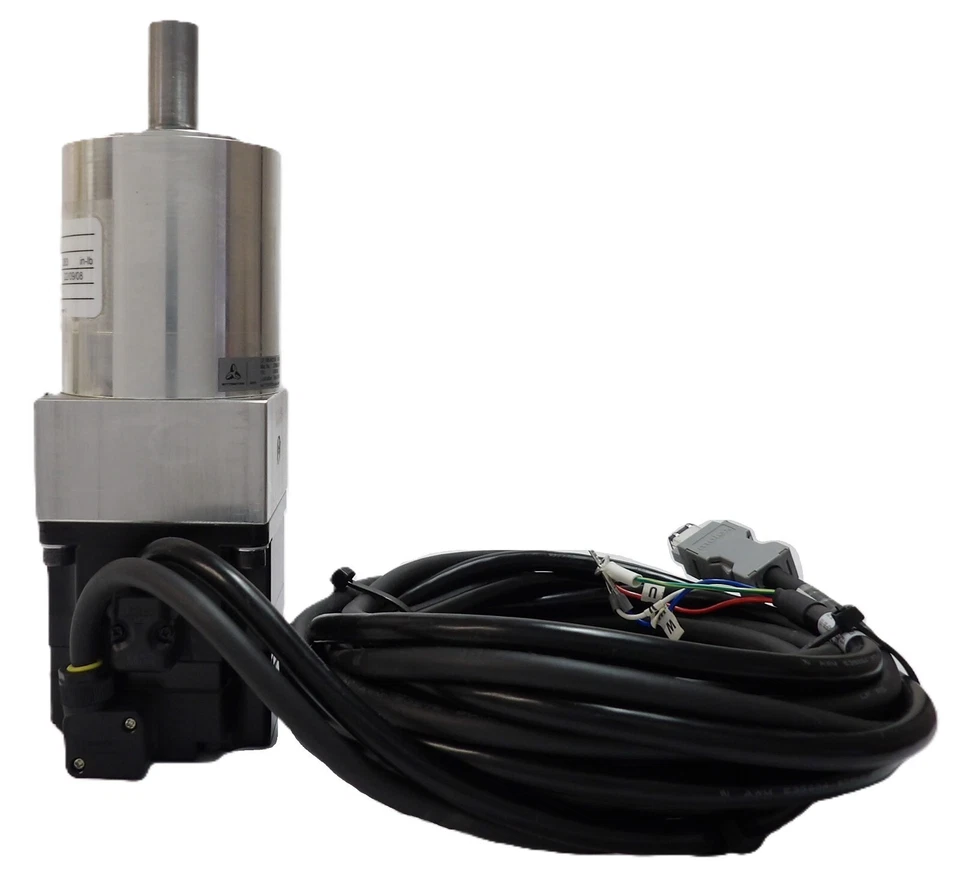 Yaskawa Electric SGMPS-01ACA-YA12 AC Servo Motor with YSC-SGMPS-01-002 New - Image 3 of 4