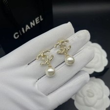 UK Women's Crystal & Pearl Earrings - Elegant Circle Dangle Studs Wedding Date*